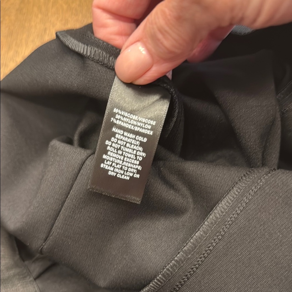 Lafayette 148 New York Black Ankle Pants - Picture 7 of 7